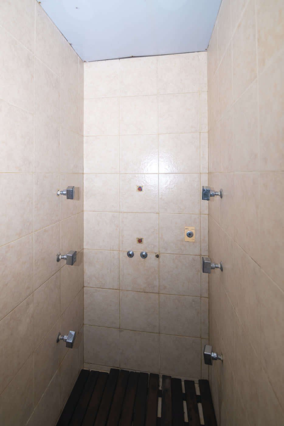 La ducha escocesa del spa