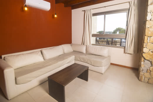 Luxury Apart — living comedor