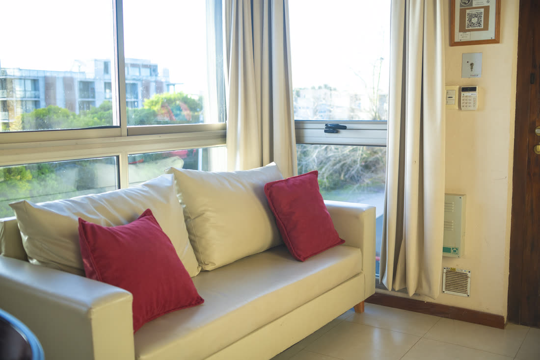Luxury Apart II — living comedor